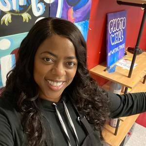 Meet your Posher, Danielle